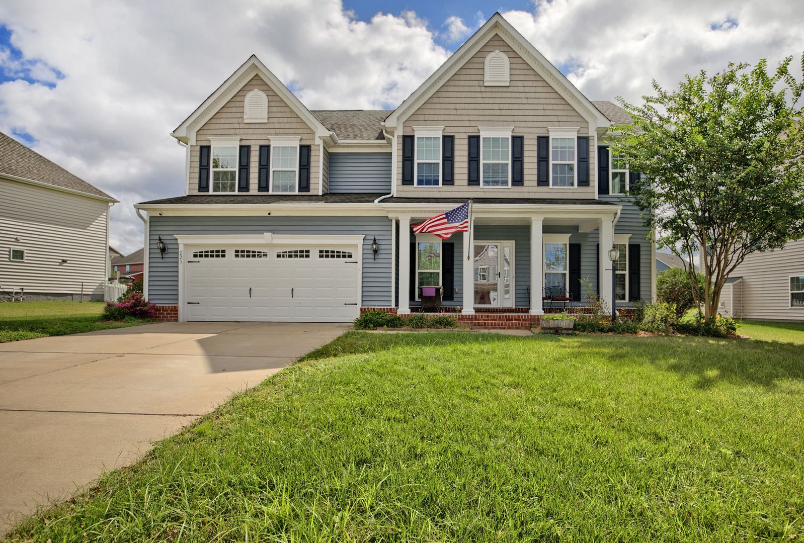 Smithfield House: 223 Oka Hill Lane