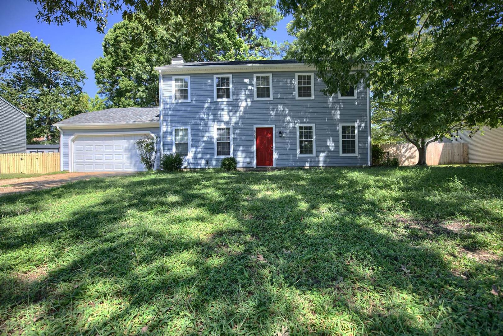 Newport News House: 525 Great Park Drive