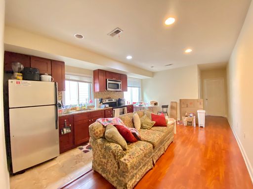 2 Bedroom Apartment – 1417 N 17th St - 2R, Philadelphia, PA 19121