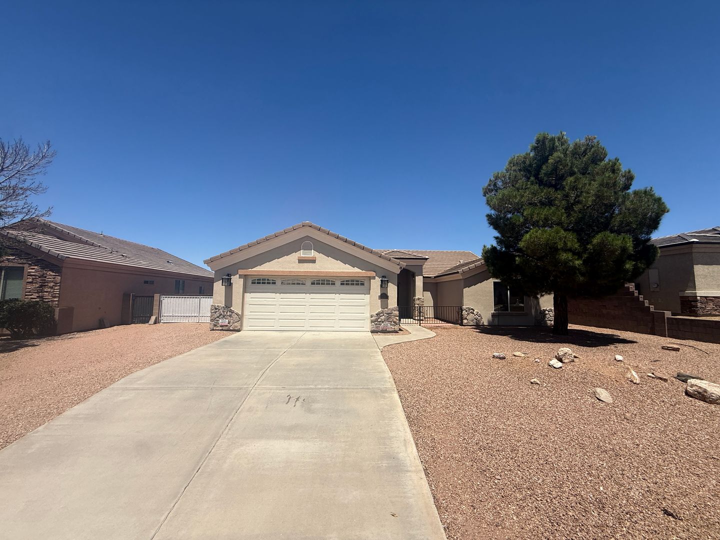 Kingman House: 3374 Roma Rd