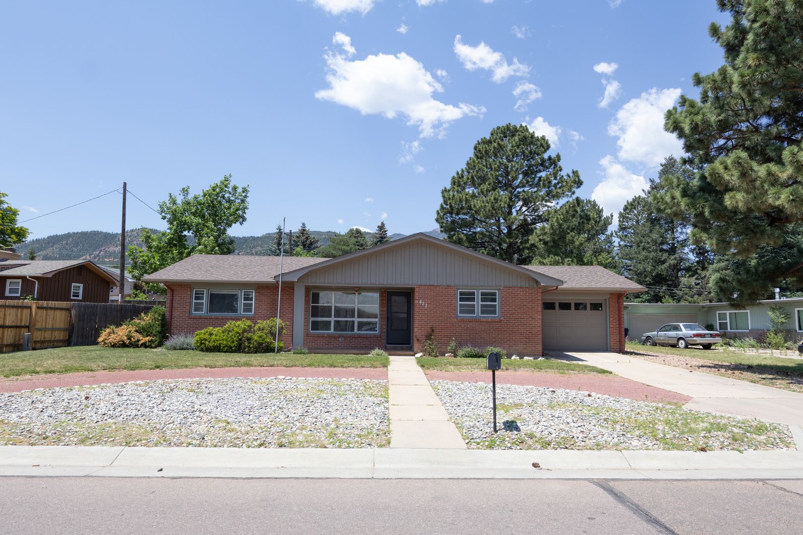 Colorado Springs House: 822 Orion Dr.