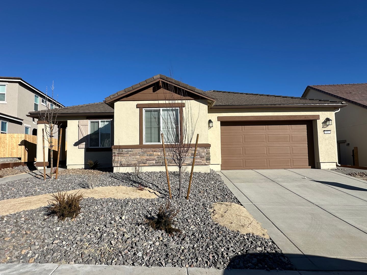 Sparks House: 6882 Pilot Peak Rd