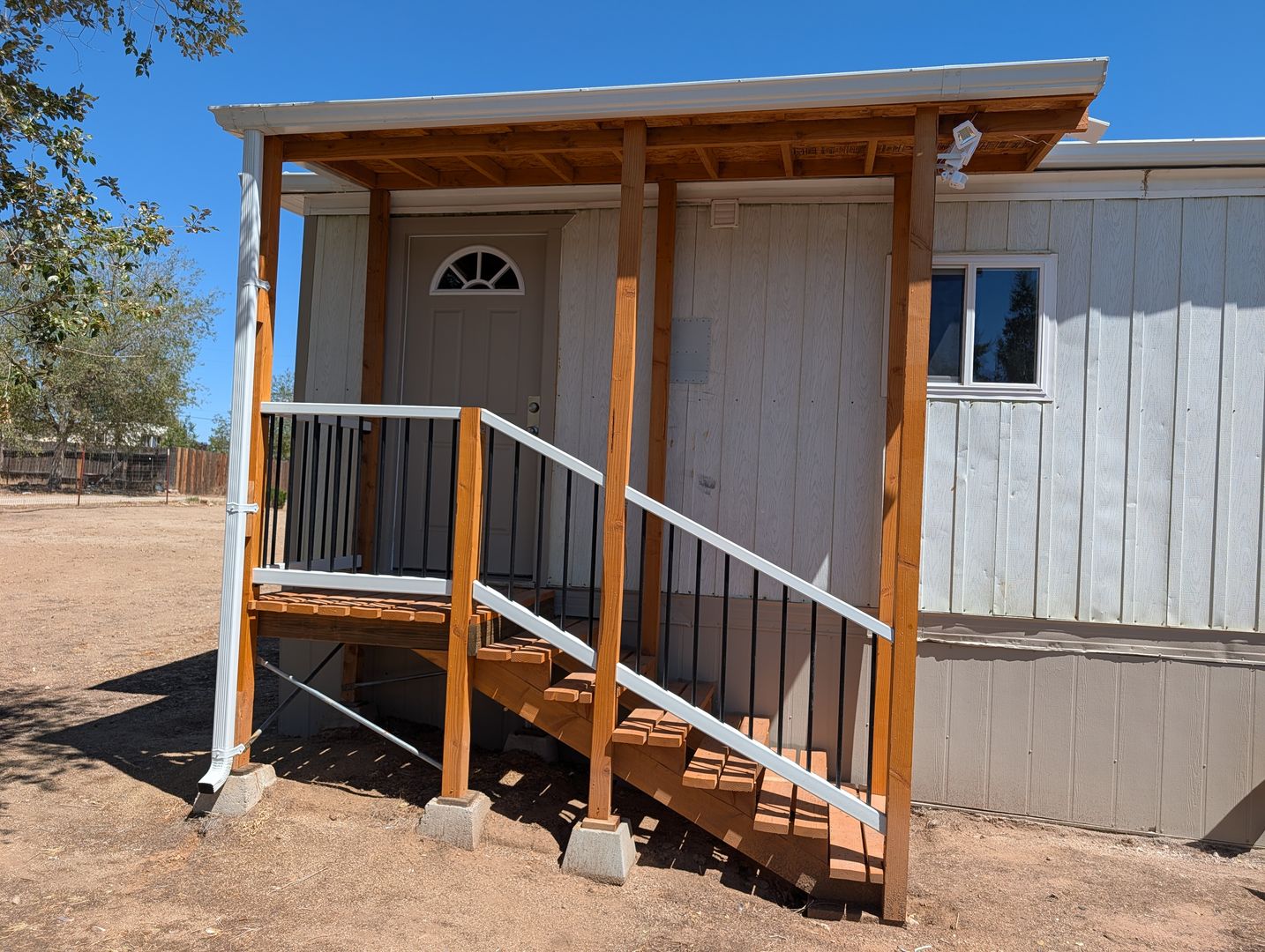 Sun Valley House: 5737 Klondike Drive