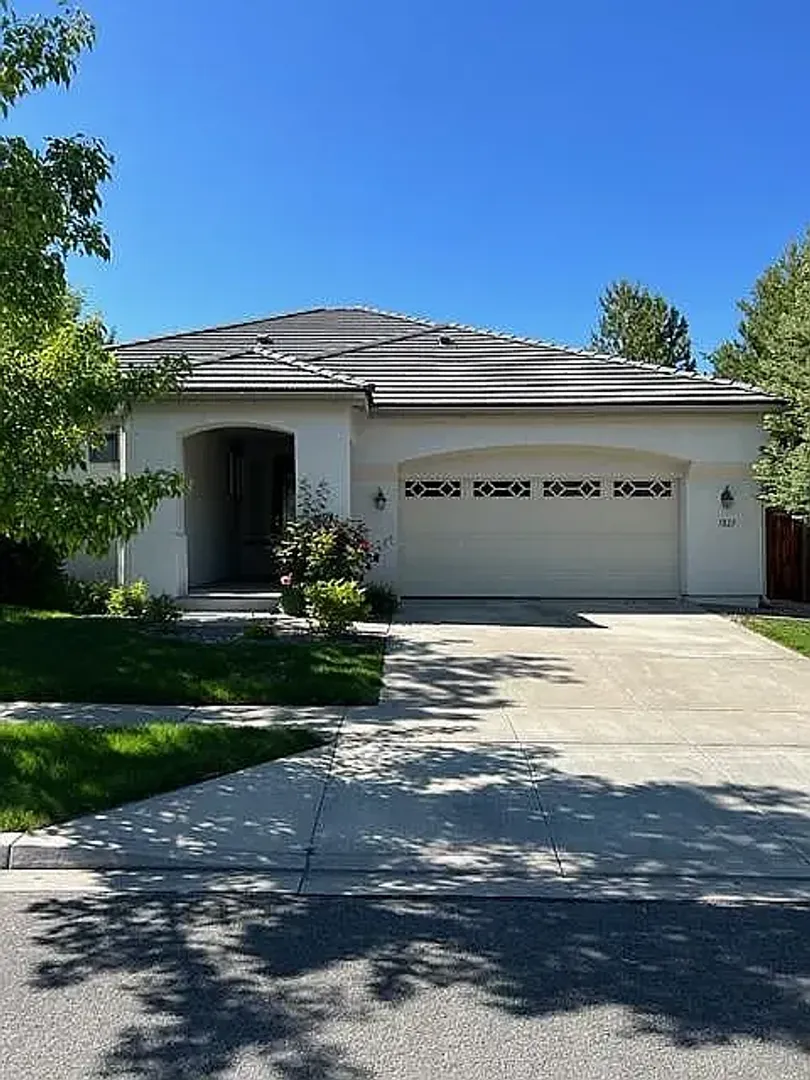 Reno House: 7827 Morgan Pointe Circle