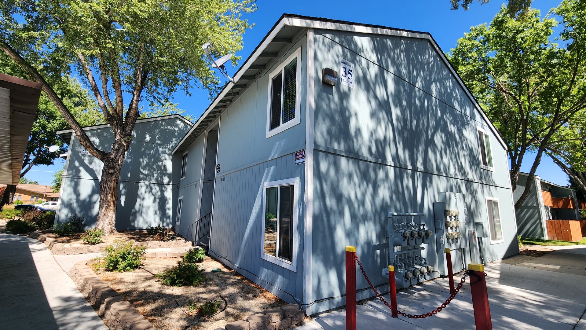 Reno Condo: 4606 Neil Rd #166
