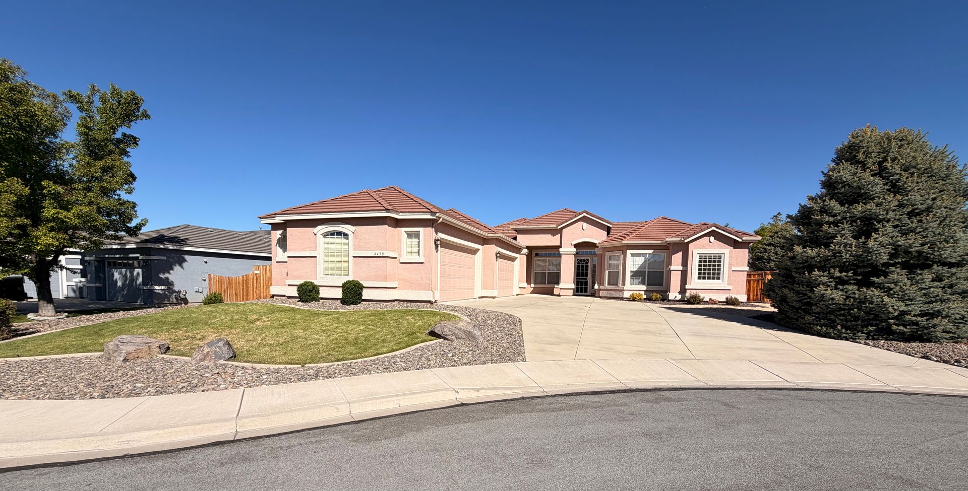 Sparks House: 4450 Desert Vista Court