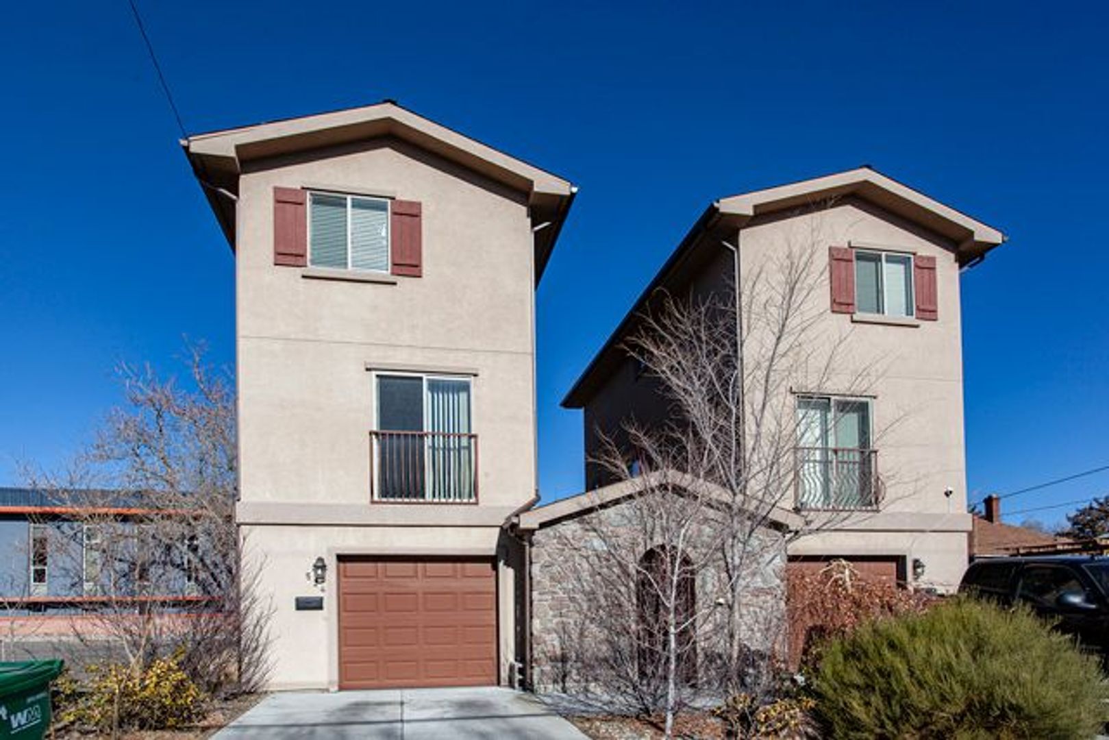 Reno Apartment: Stewart St