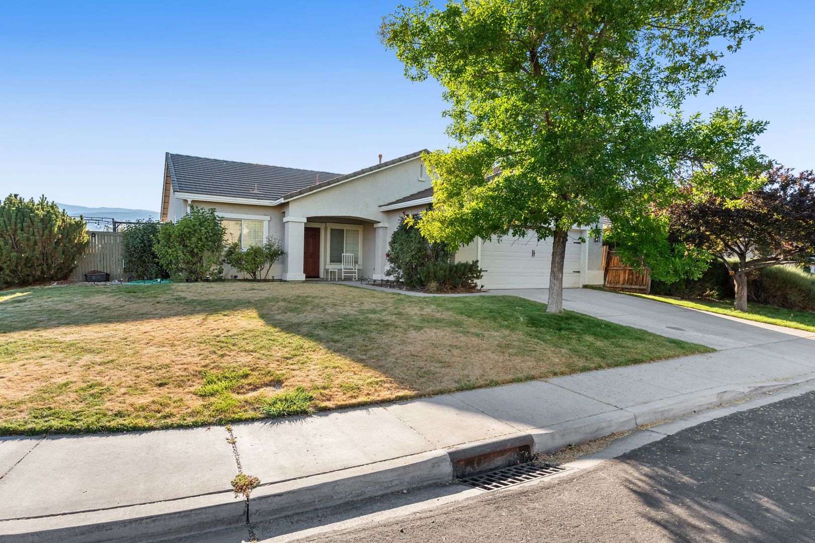 Reno House: 10235 Lucente Way