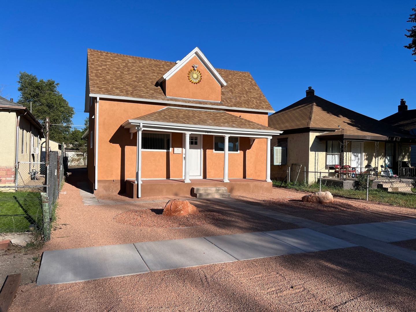 Pueblo House: 2611 Pine Street