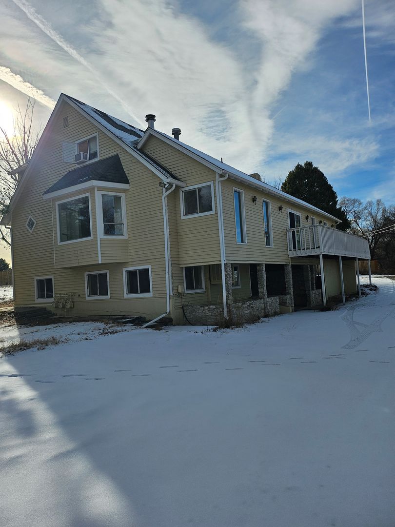 Pueblo Apartment: 745 McCarthy Blvd