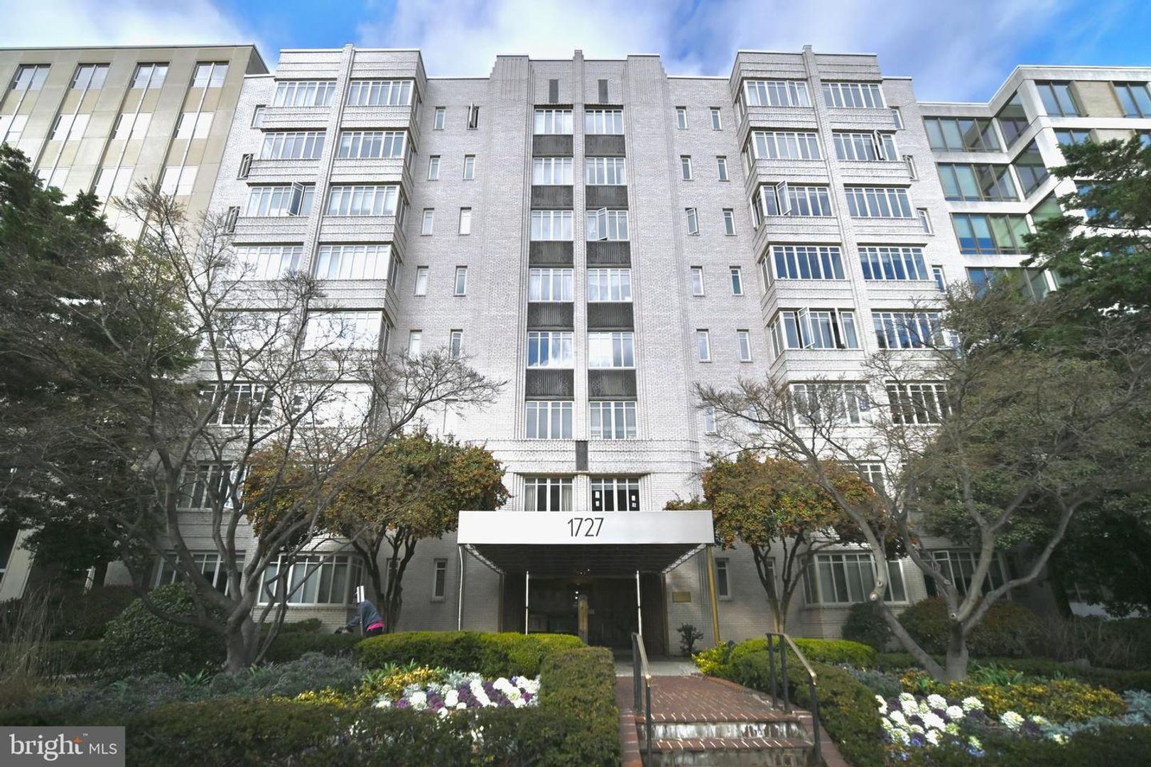 Washington House: 1727 Massachusetts Ave NW #810