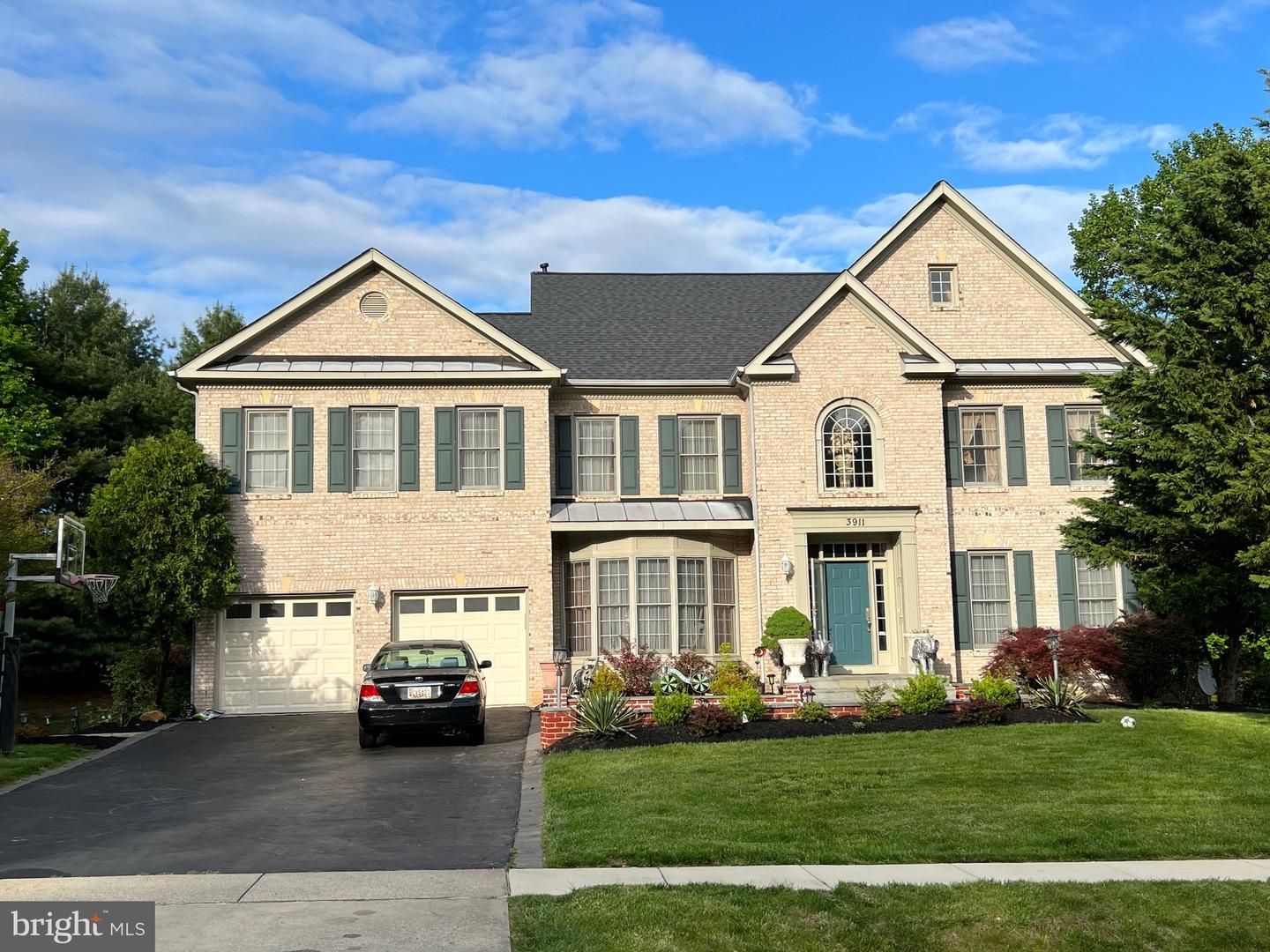 Rockville House: 3911 Arbor Crest Way