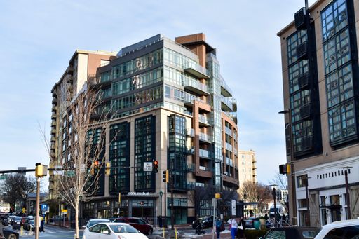 Stunning 2 bed (Primary bedroom + den w/closet), 2 bath condo located in the heart of downtown Bethesda. – photo 1
