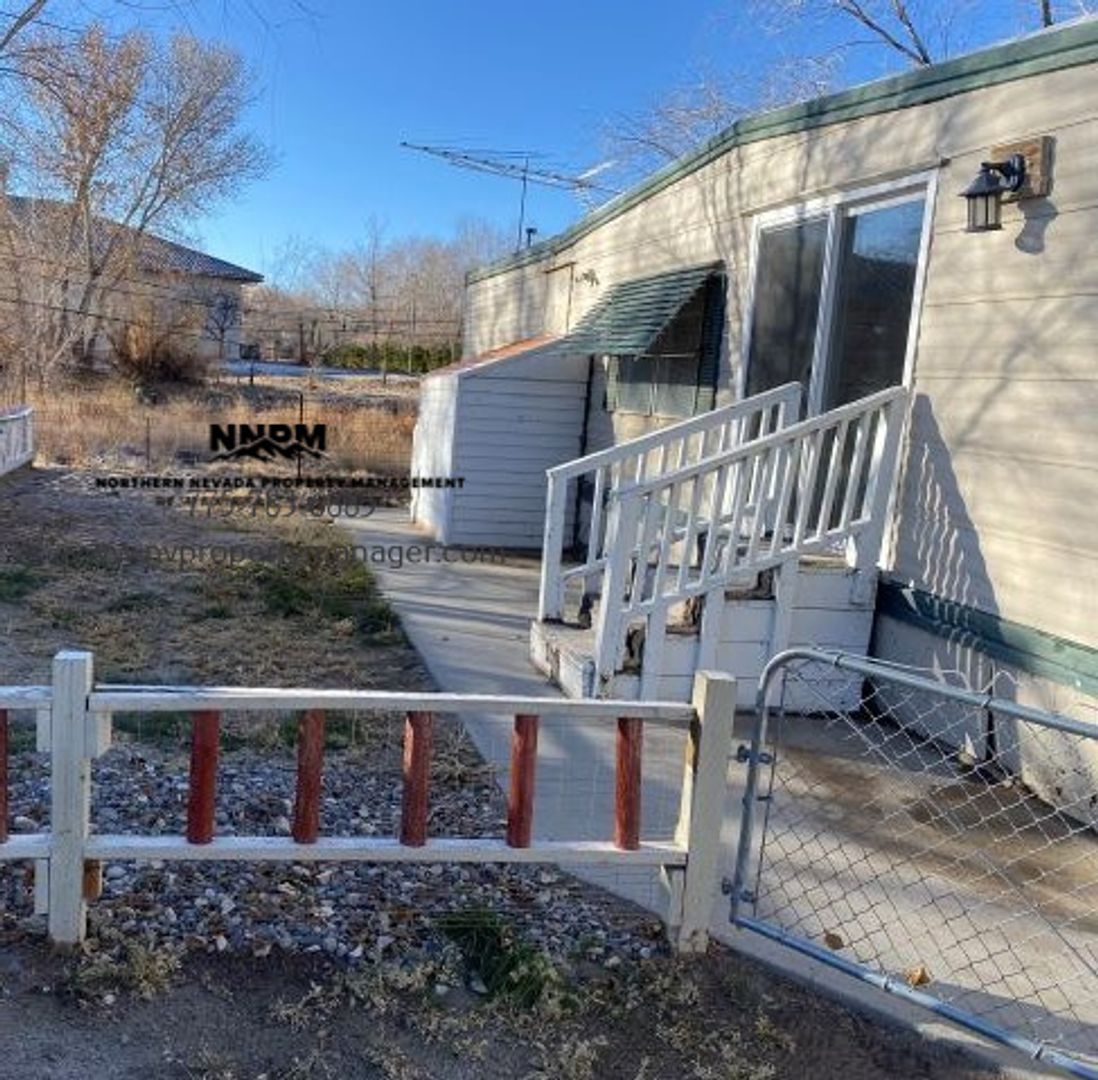 Fallon Apartment: 855 Harrigan Rd.