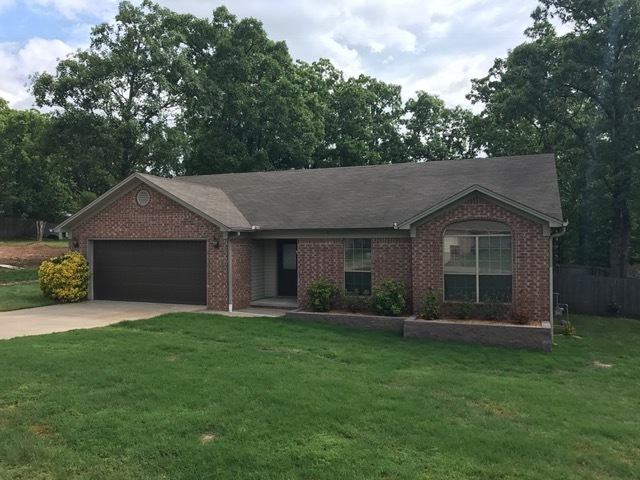Cabot House: 2030 N Hills