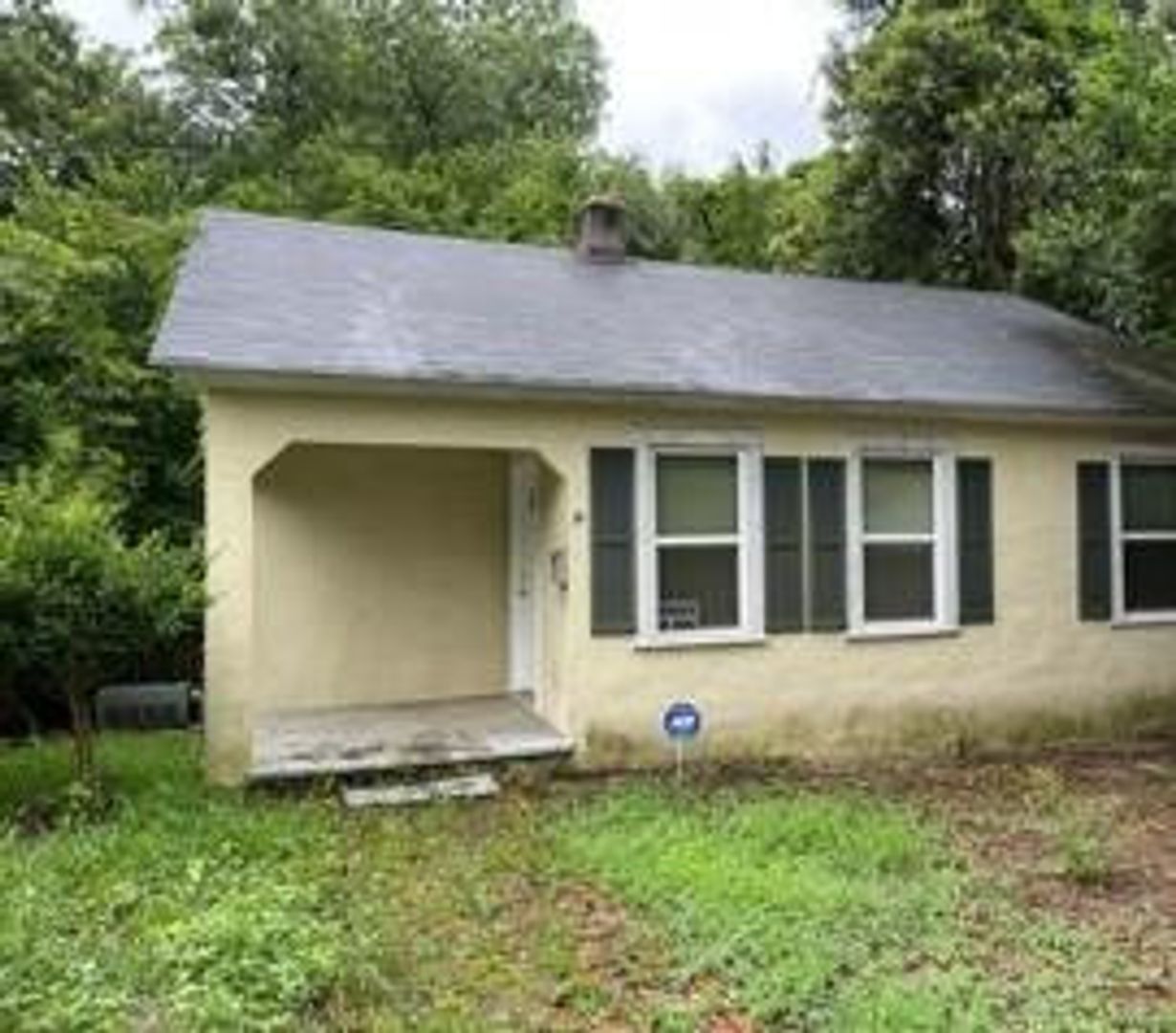 Augusta House: 712 Heard Avenue