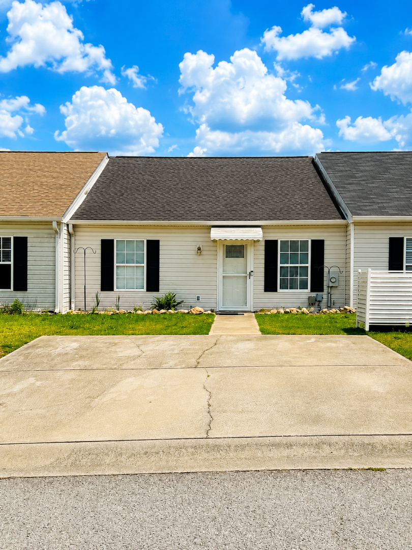 Grovetown Townhome: 402 Northrop Place