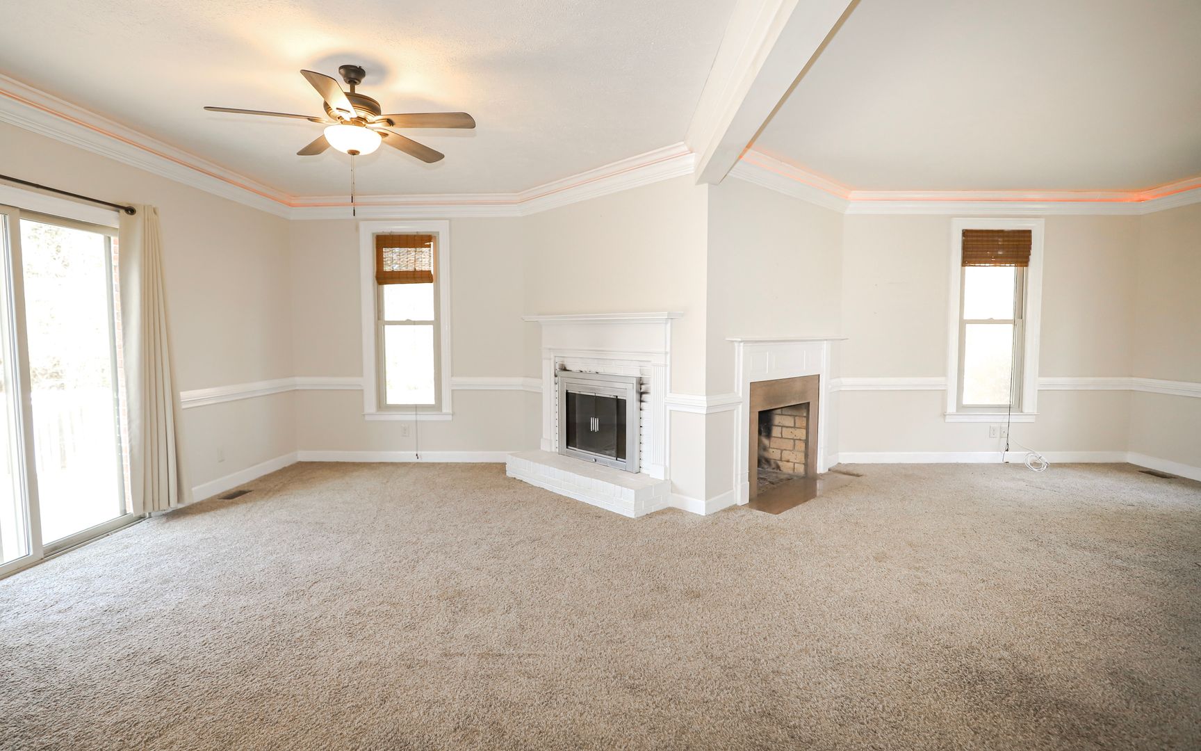 Houndslake Drive 809 2 of 12