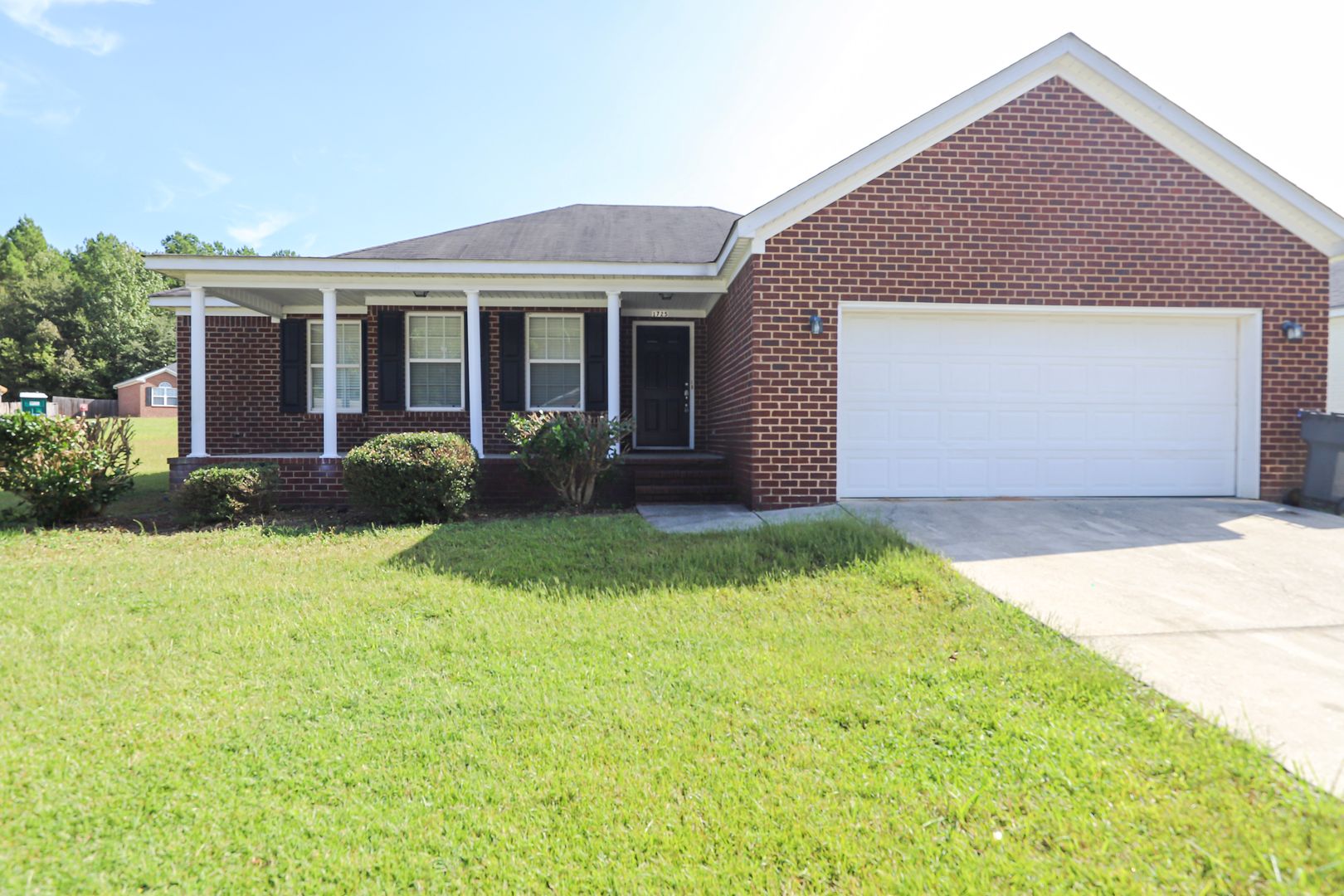 Augusta House: 1725 Tamarind Way