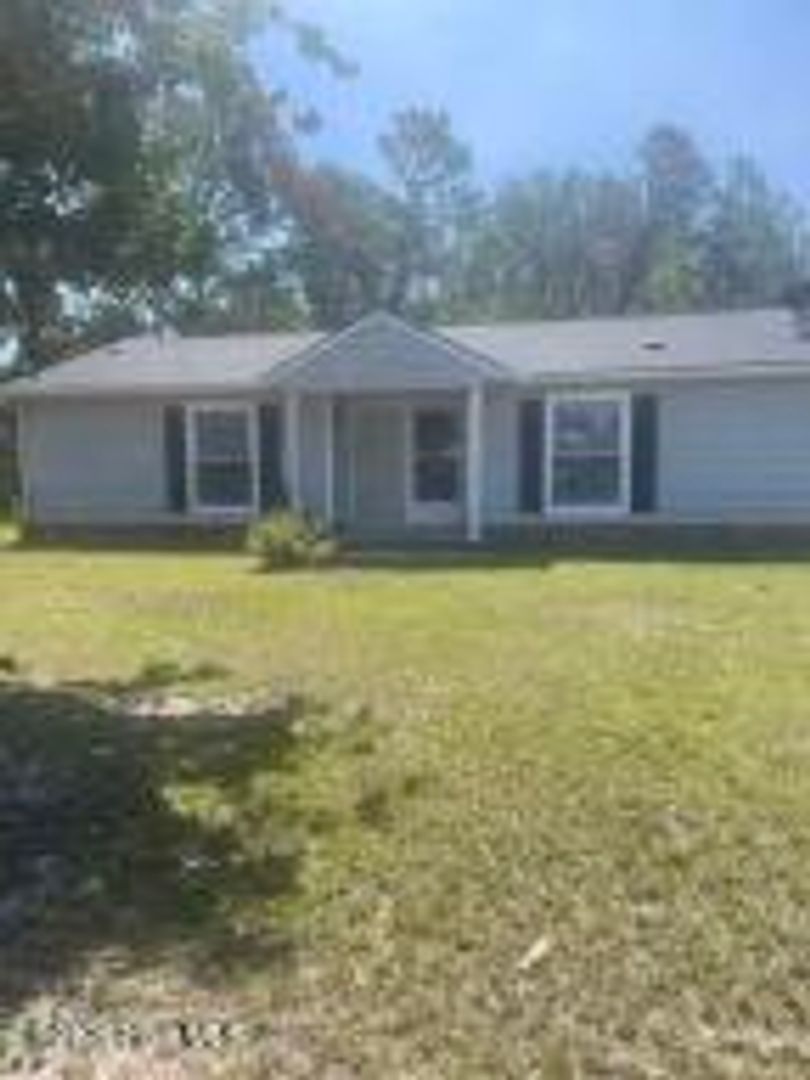 Augusta House: 4110 White Pine