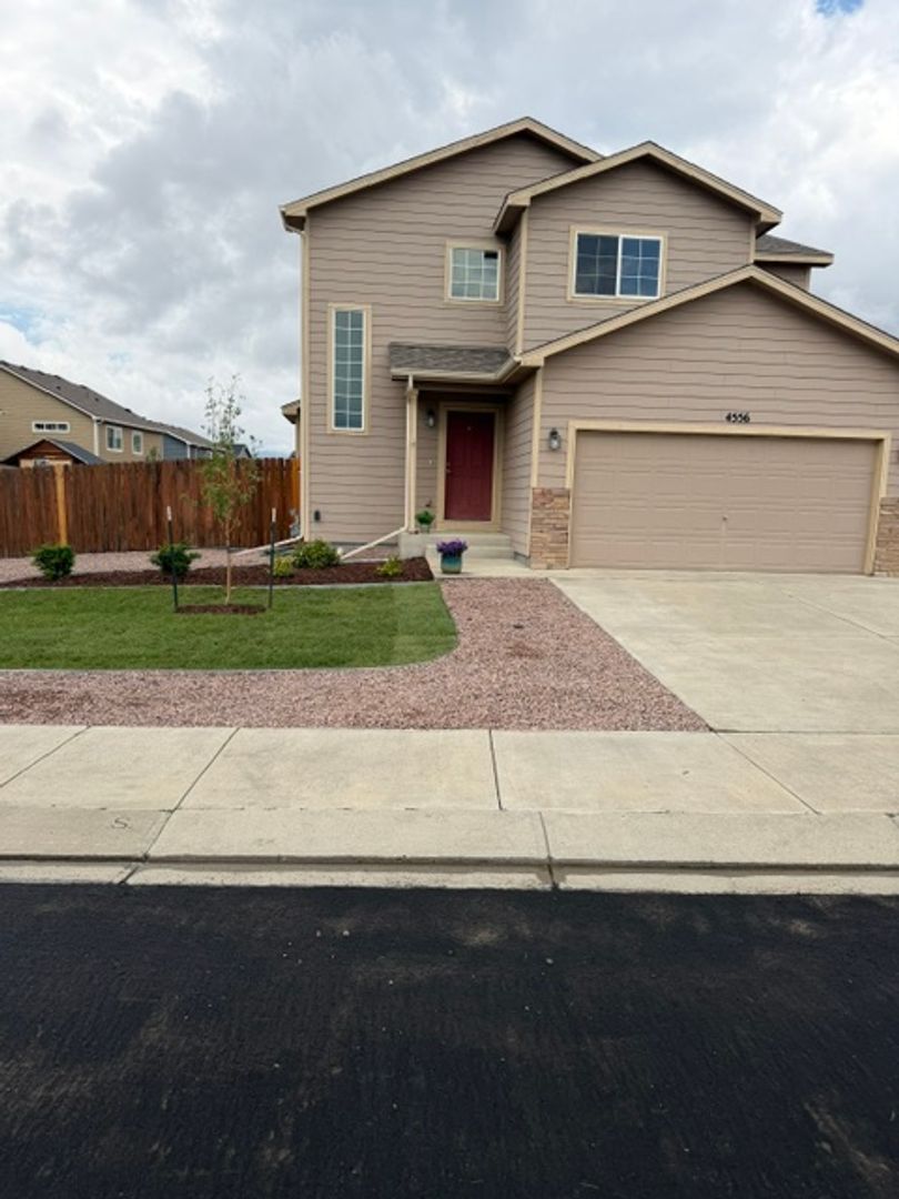 Colorado Springs House: 4556 Horse Tooth Road