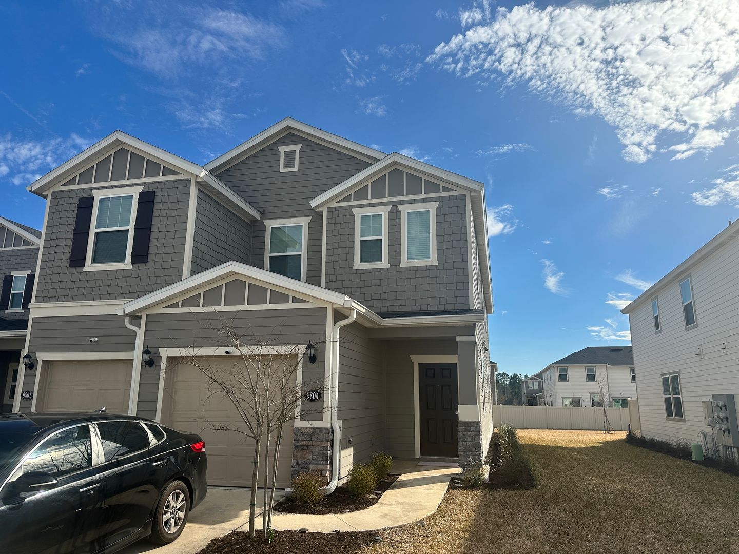 Jacksonville House: 9804 Fiddleback Ln