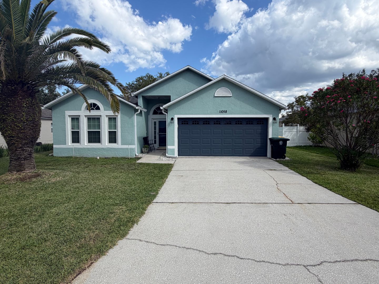 Jacksonville House: 11058 Miata Ct