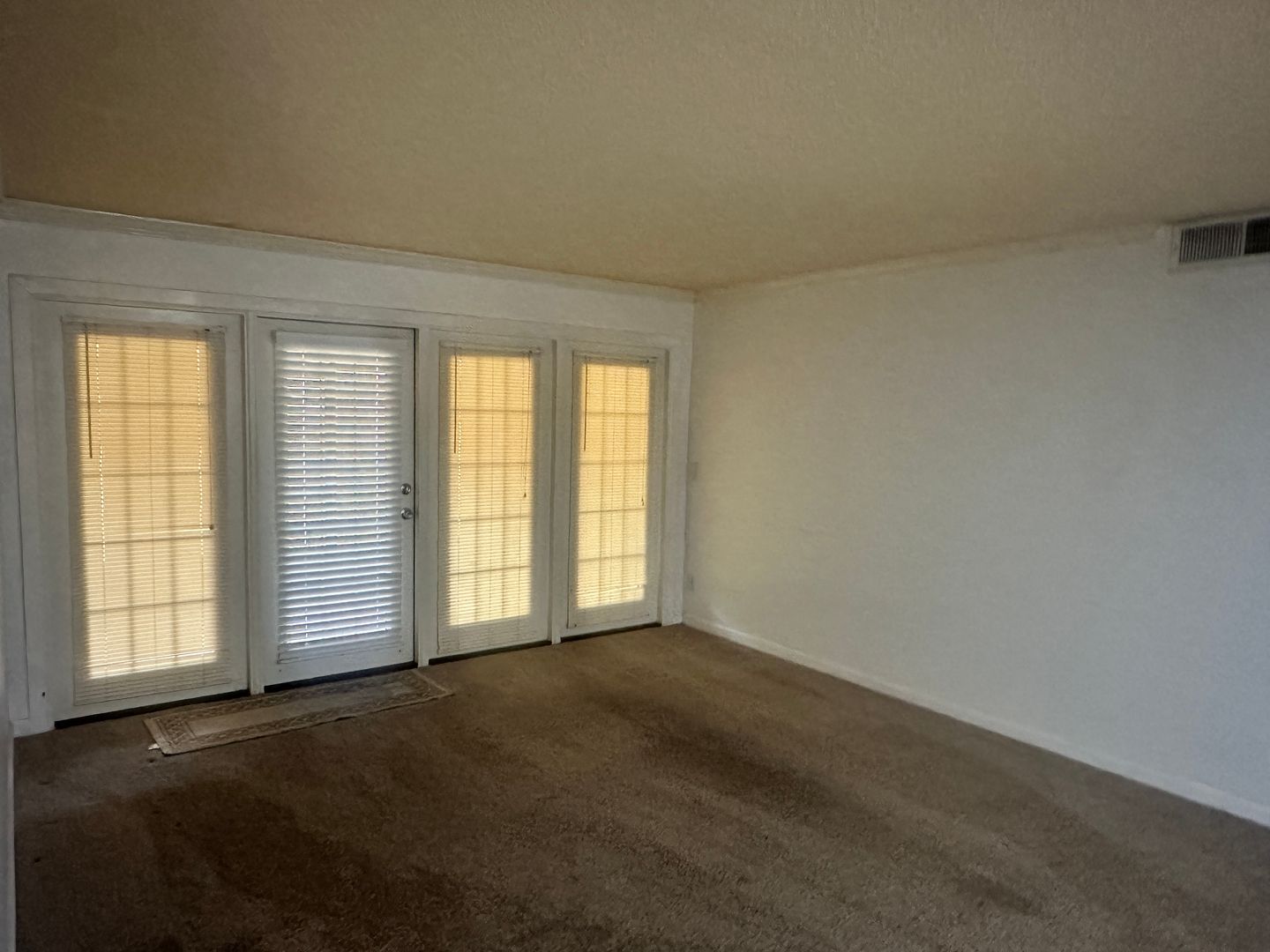 Jacksonville House: 3865 CAMPENERO CT 3