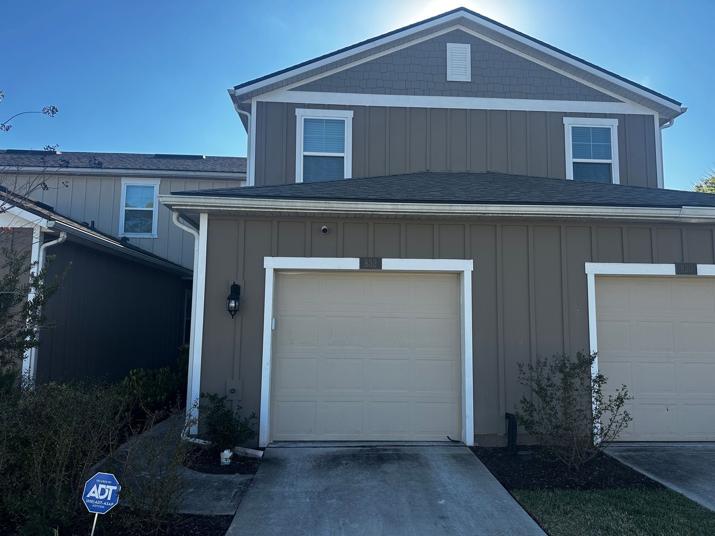 Jacksonville House: 832 OBSERVATORY PKWY