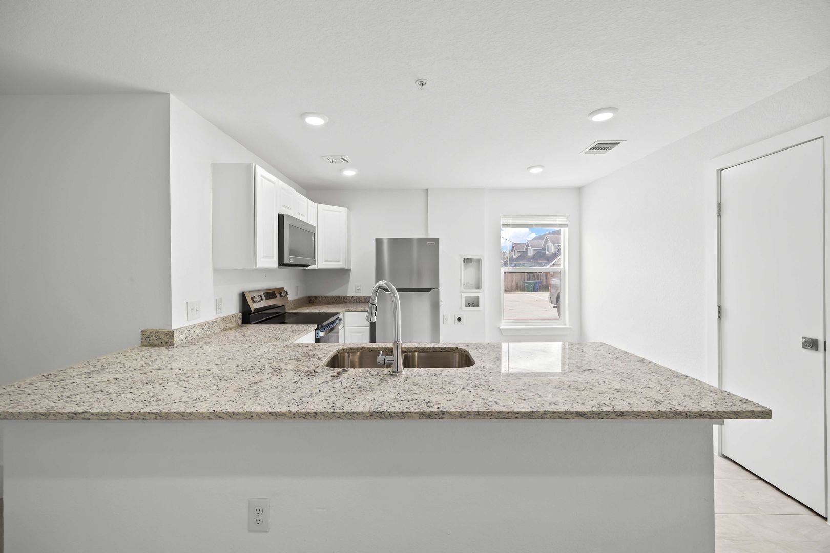 San Antonio Apartment: 138 Ware Blvd