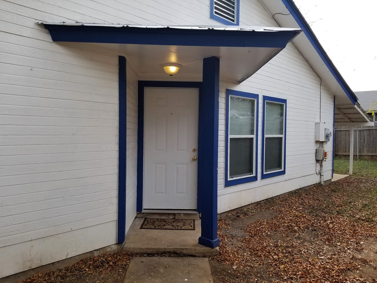 San Antonio House: 9654 Simplicity