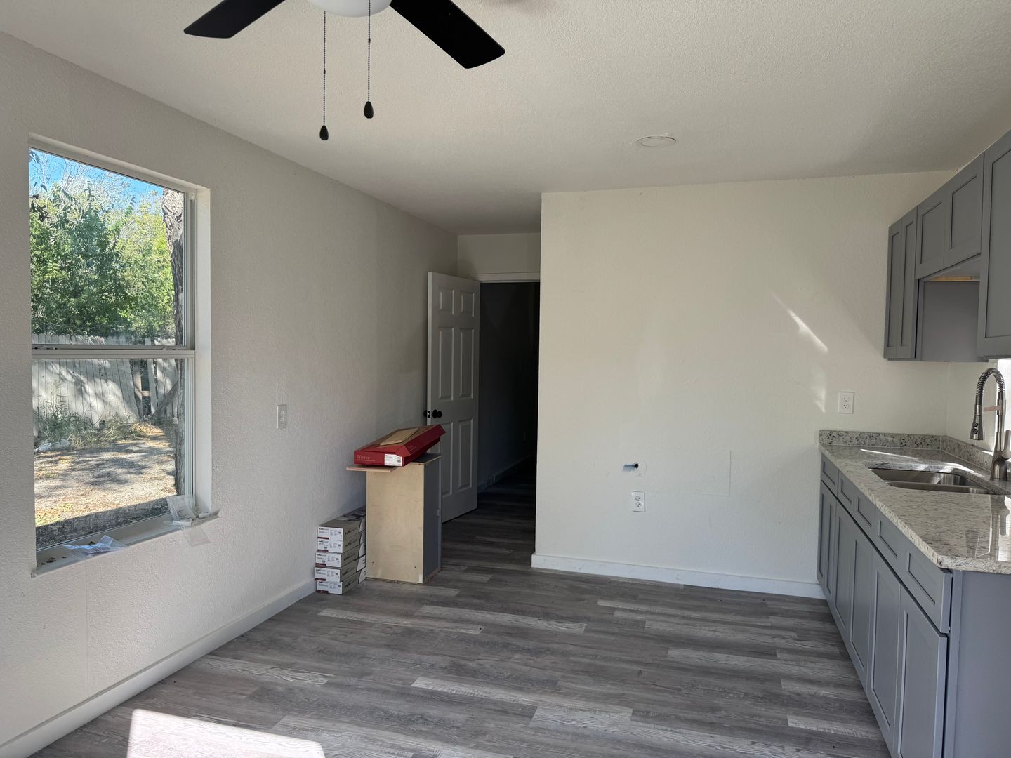 San Antonio Apartment: 419 Peabody Ave