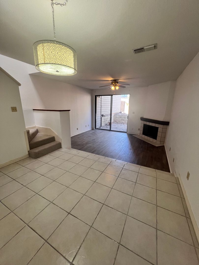 San Antonio Condo: 11815 Vance Jackson #3107