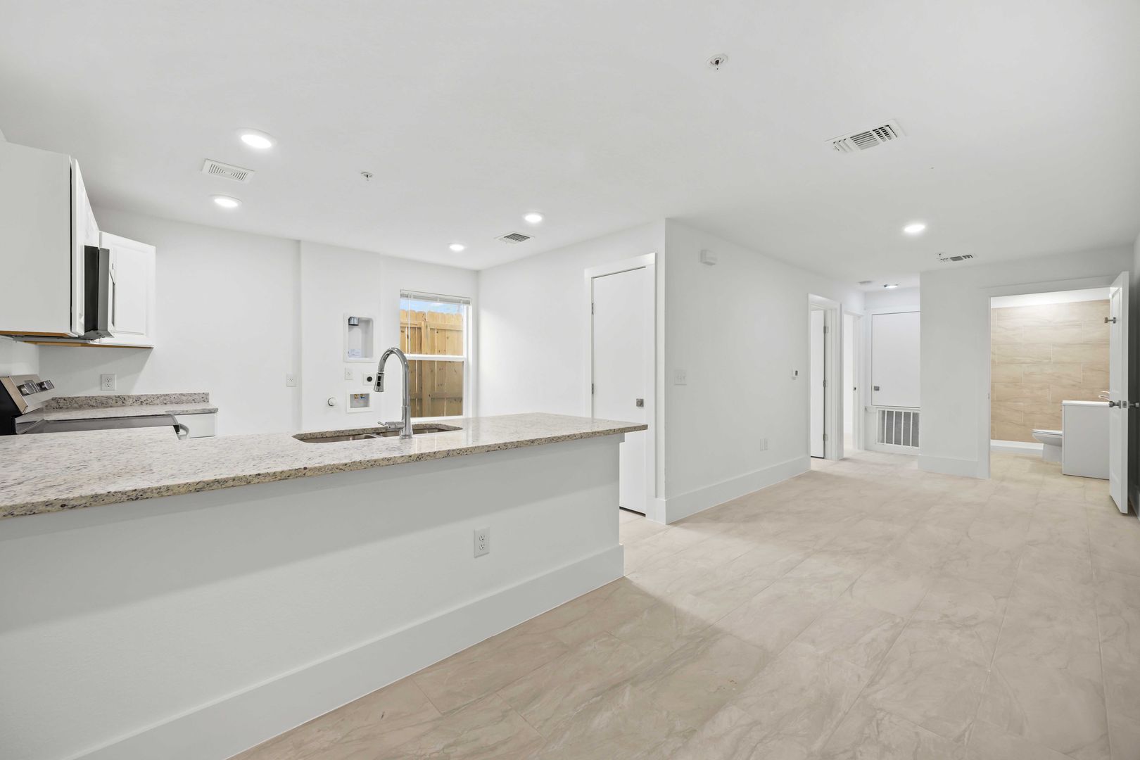 San Antonio Apartment: 138 Ware Blvd