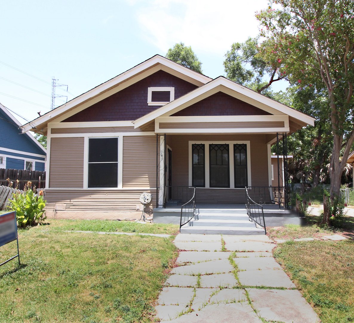 San Antonio House: 149 Weymouth St.