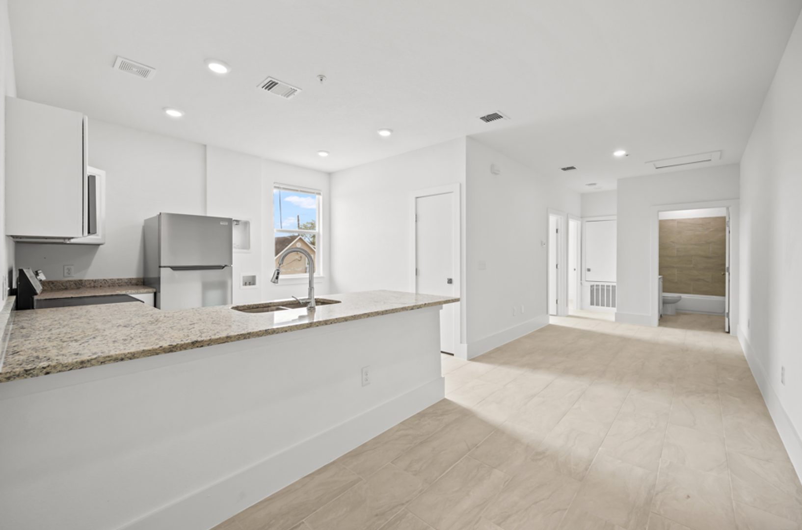 San Antonio Apartment: 138 Ware Blvd