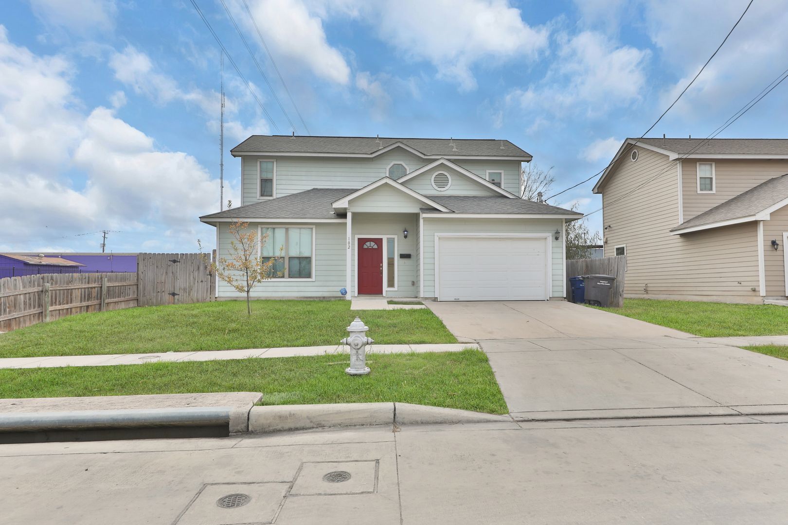 San Antonio House: 102 Cornell