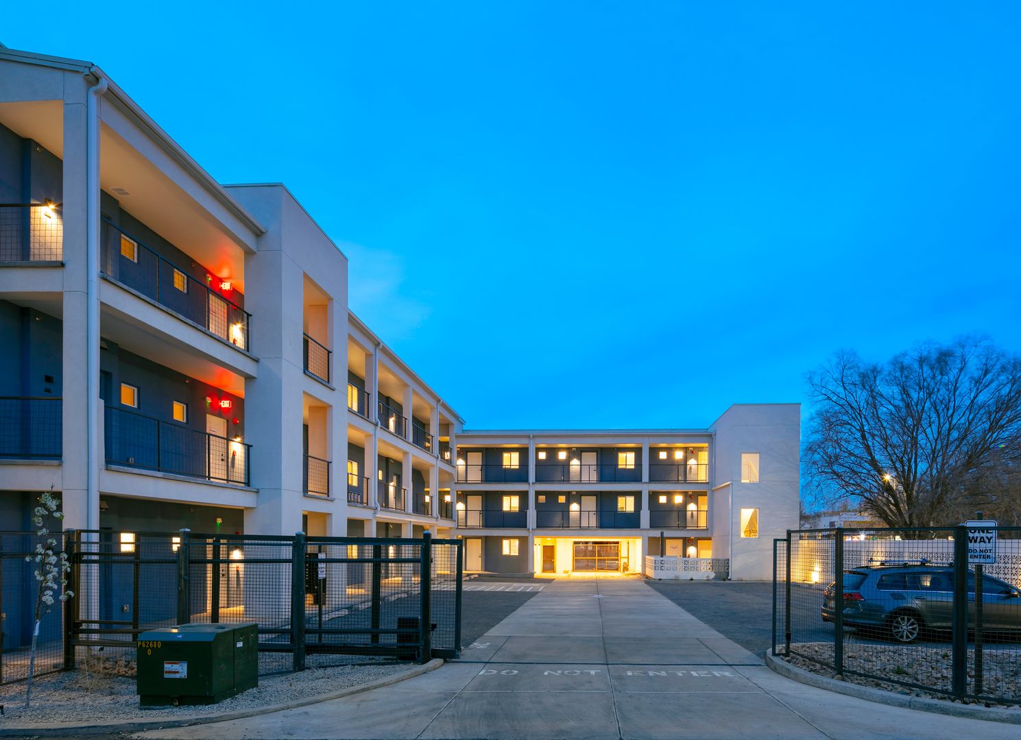 Albuquerque Apartment: 201 Yale Blvd SE