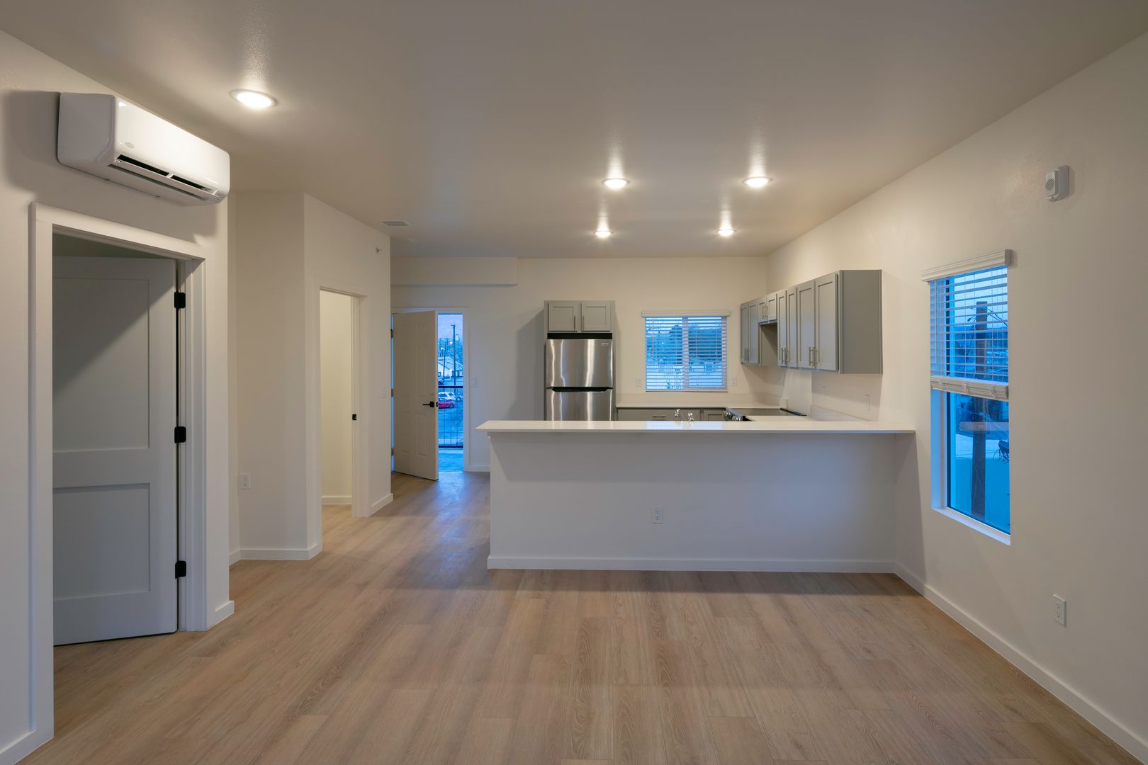 Albuquerque Apartment: 201 Yale Blvd SE