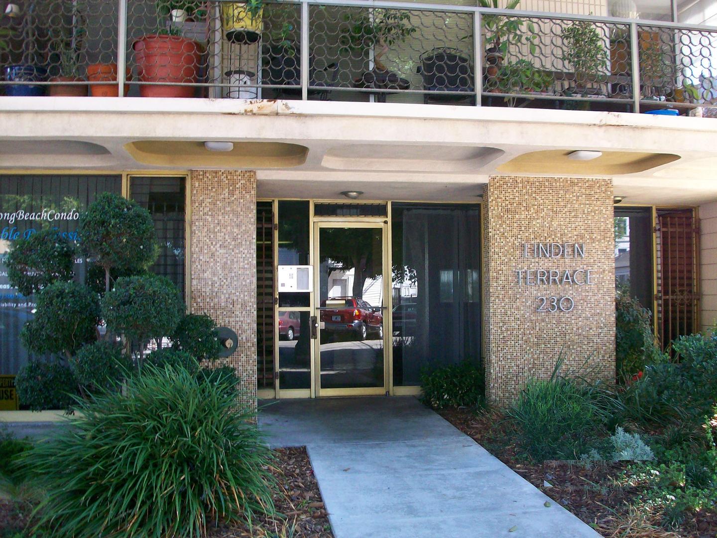 Long Beach Condo: 230 Linden Avenue #503