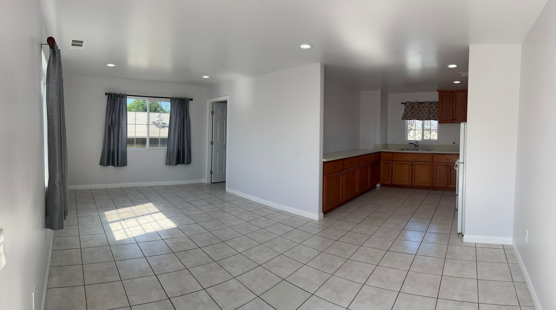 Long Beach House: 1454 Gaviota Ave.