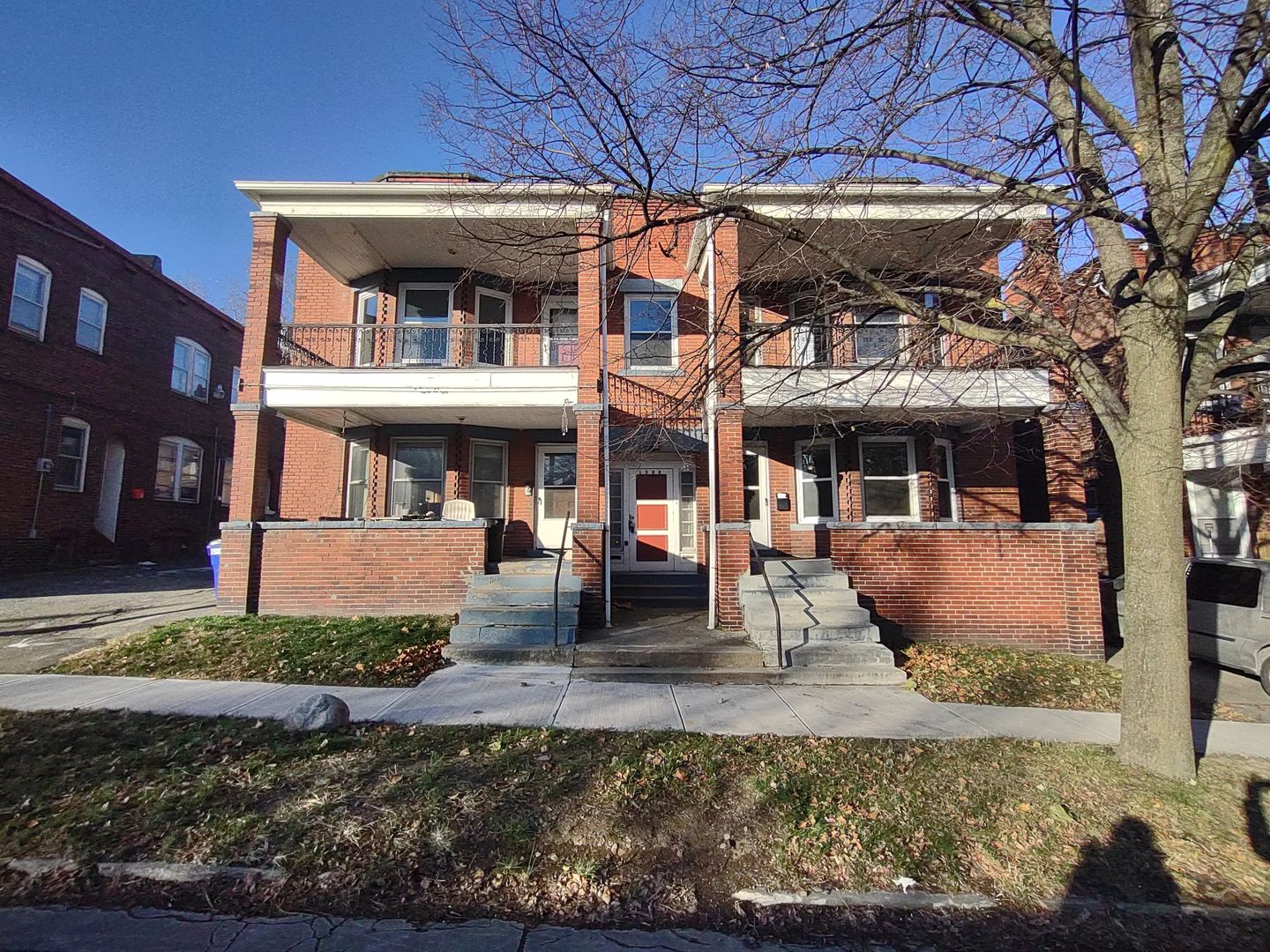 Cleveland Apartment: 1386 - 1390 W 91st Street