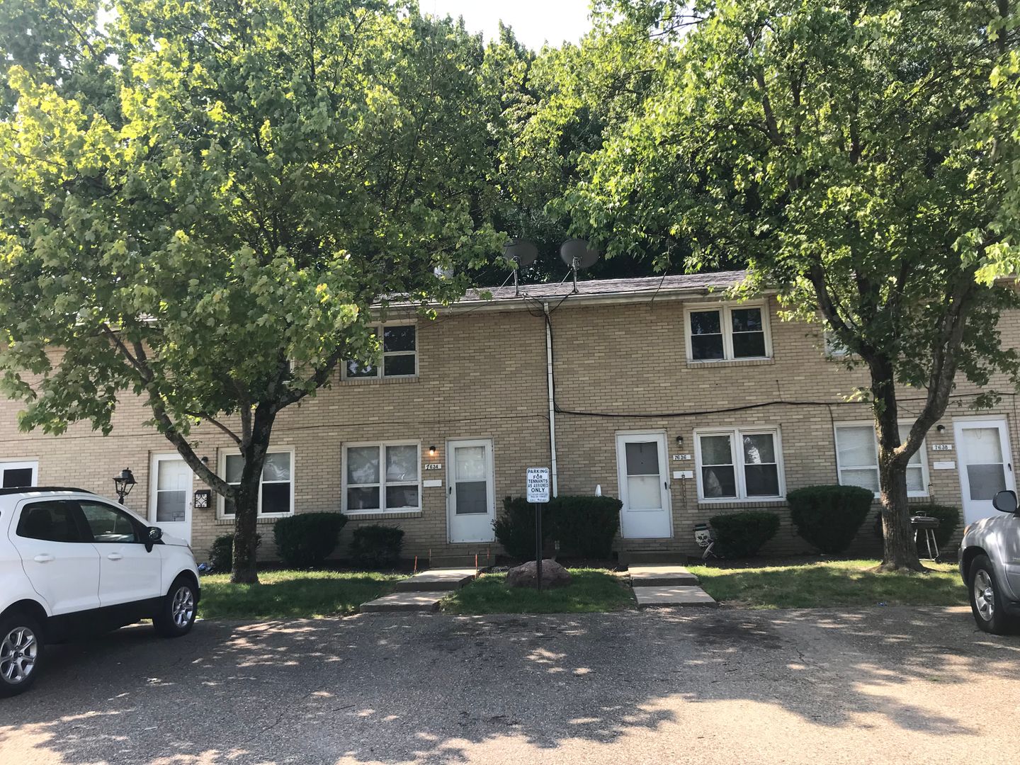 MASSILLON Apartment: 7630-88 STUHLDREHER