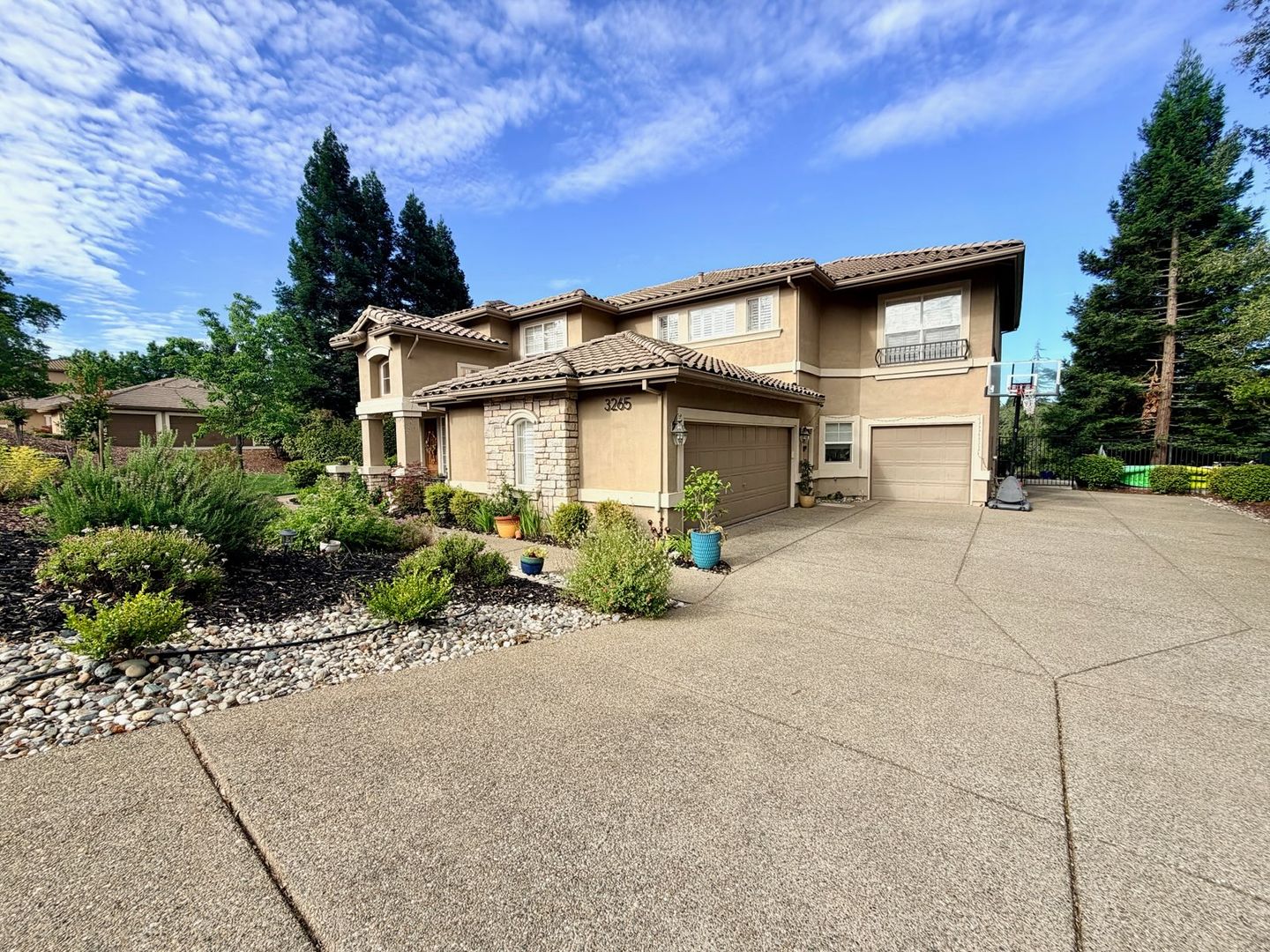 El Dorado Hills House: 3265 Appian Way
