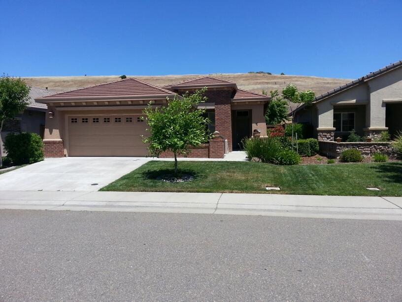 Folsom House: 436 Lone Spur Drive