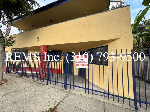 For Lease – Commercial Storefront Office Space