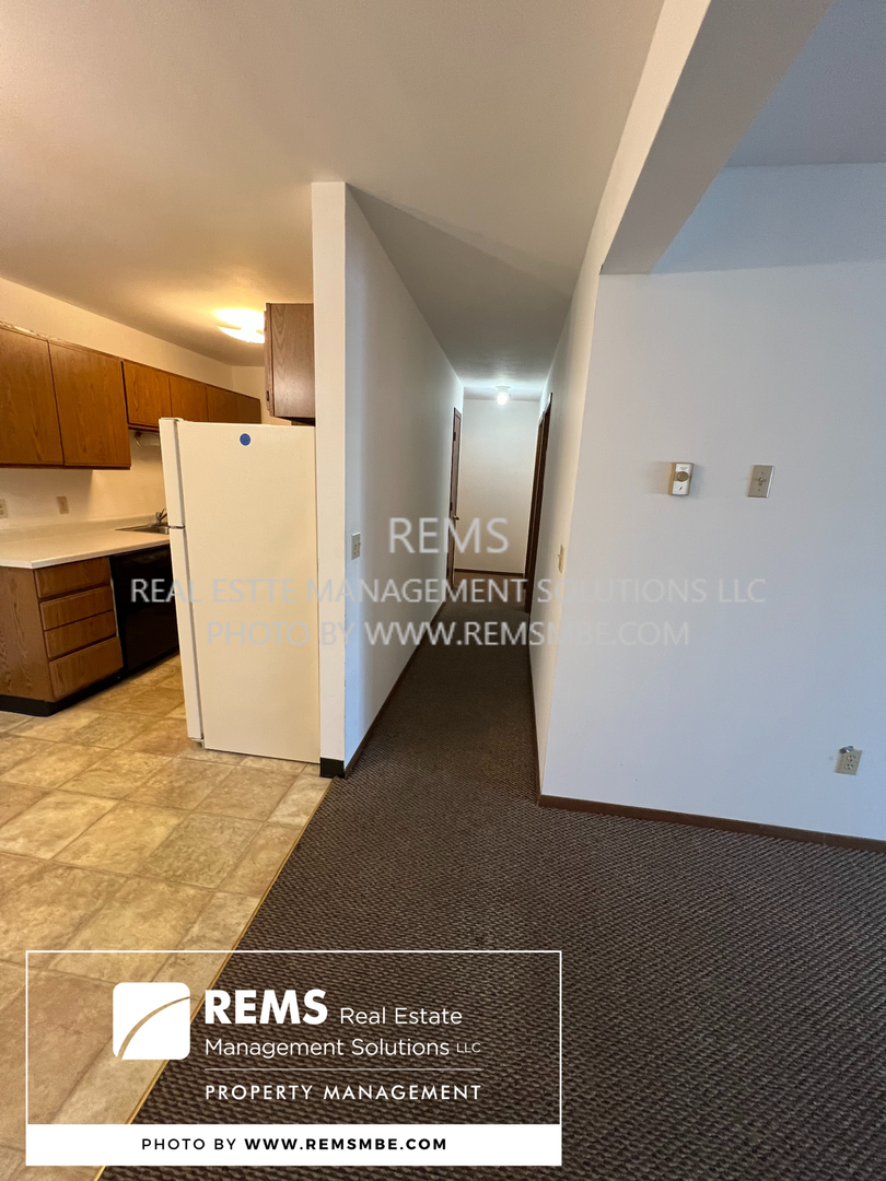 Portage Apartment: 564 East Slifer Street