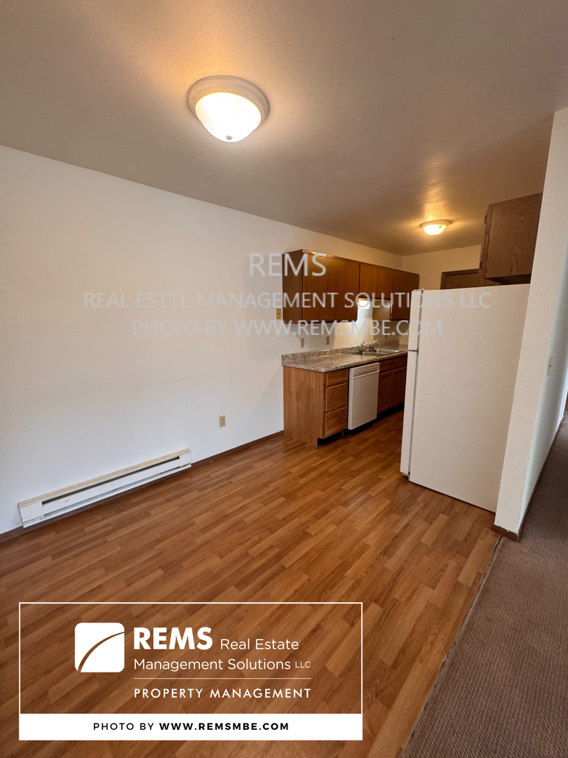 Portage Apartment: 554 East Slifer Street