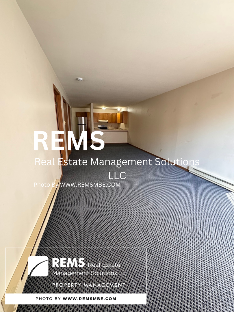 Baraboo Apartment: 503 7th Street