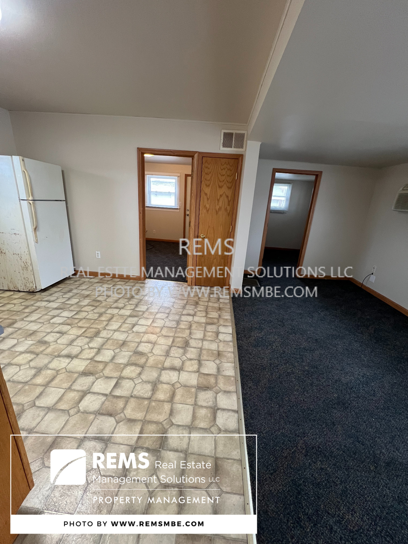 Wisconsin Dells House: 151 W Adams Street -1